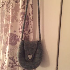 💯 wool purse made with love!